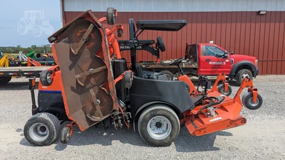 USED JACOBSEN HR9016T