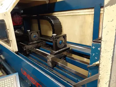 USED 1999 UNISIG USK50