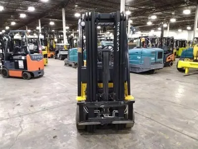 USED 2021 YALE GLC050