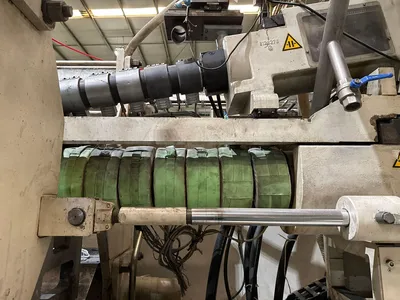 2010 KRAUSS MAFFEI KM650-300-400CKZ 2-COLOR Injection Molding Horizontal/Vertical | Machinery Network (10)