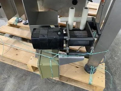 Urania PouchPro Pouch Handling System