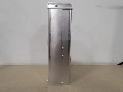 NEW HUBBELL HBL16R93D