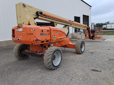 USED 2013 JLG M600JP