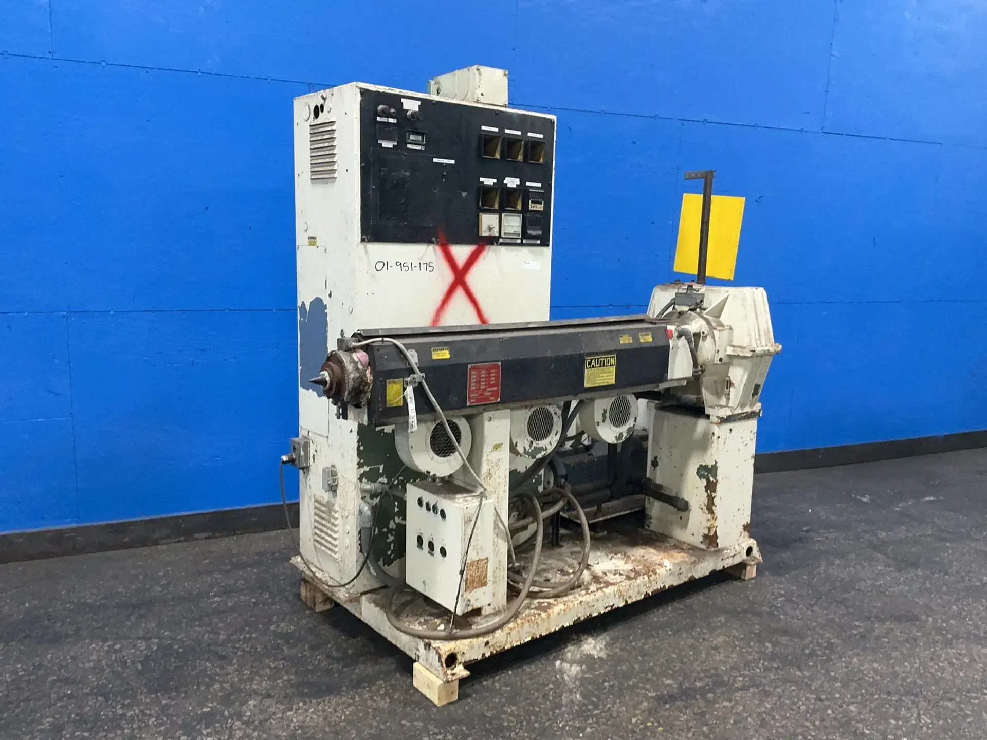 Used DAVIS STANDARD DS 2.5 M5 Misc Plastics Equipment Ohio US | HGR 24 #1453557