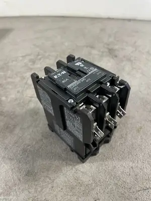 USED EATON/CUTLER HAMMER EATON/CUTLER HAMMER C25DRF340A