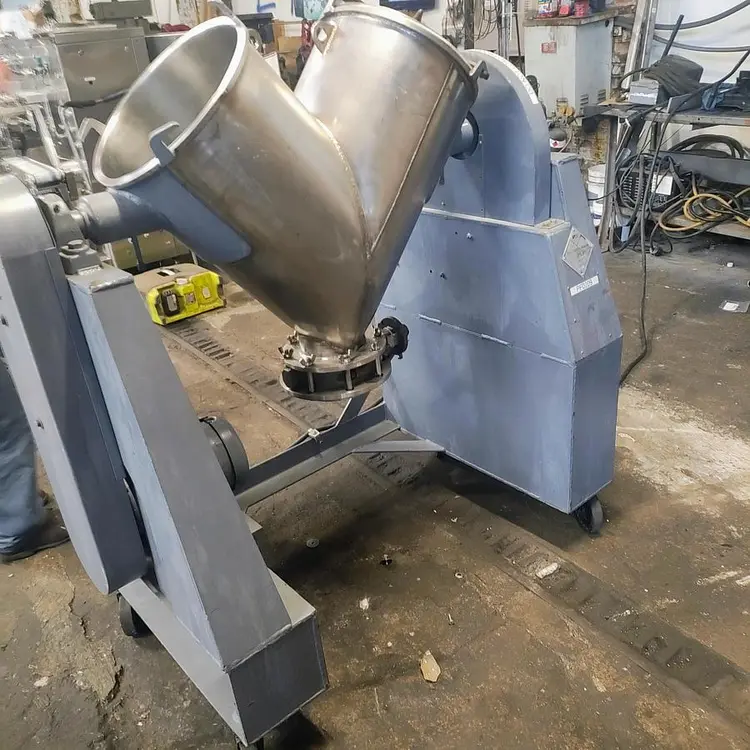 Used PATTERSON KELLEY 2 CU FT Agitators, Blenders, Mixers Wisconsin US | The Equipment Kings #395749