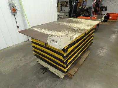 Airfloat Pneumatic Scissor Lift Table 4000lb 42x84" Top 24" Lift 35.5" Height