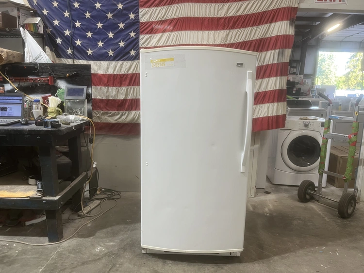 Used MAYTAG FREEZER Freezers Michigan US | Miedema Asset Management Group #1340949