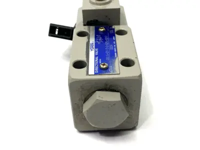 USED YUKEN SOLENOID DIRECTIONAL CONTROL VALVE 3-POSITION