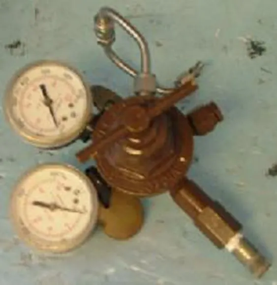 Used VICTOR SP 250A MAX INLET 3000 PSIG Air Pressure Regulators Texas US | Bamko Surplus Process Equipment #940694