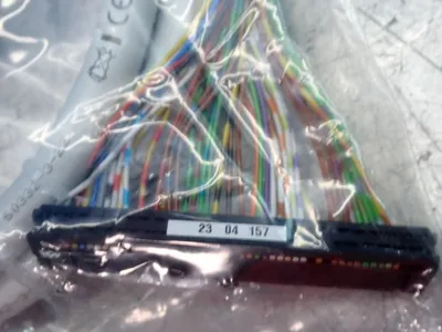NEW PHOENIX CONTACT FLK 50/EZDR/FCN40/200/OMROUT
