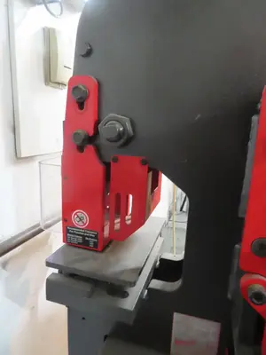 2017 EDWARDS JAWS 55T Ironworkers | MD Equipment Services LLC (8)