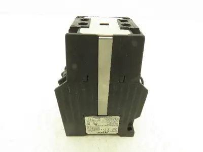 Siemens 3TF81 33-0AK1 Compact Reversing Contactor AC 120V Coil 1NO + 1NC Demag