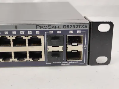 USED Netgear GS752TXS