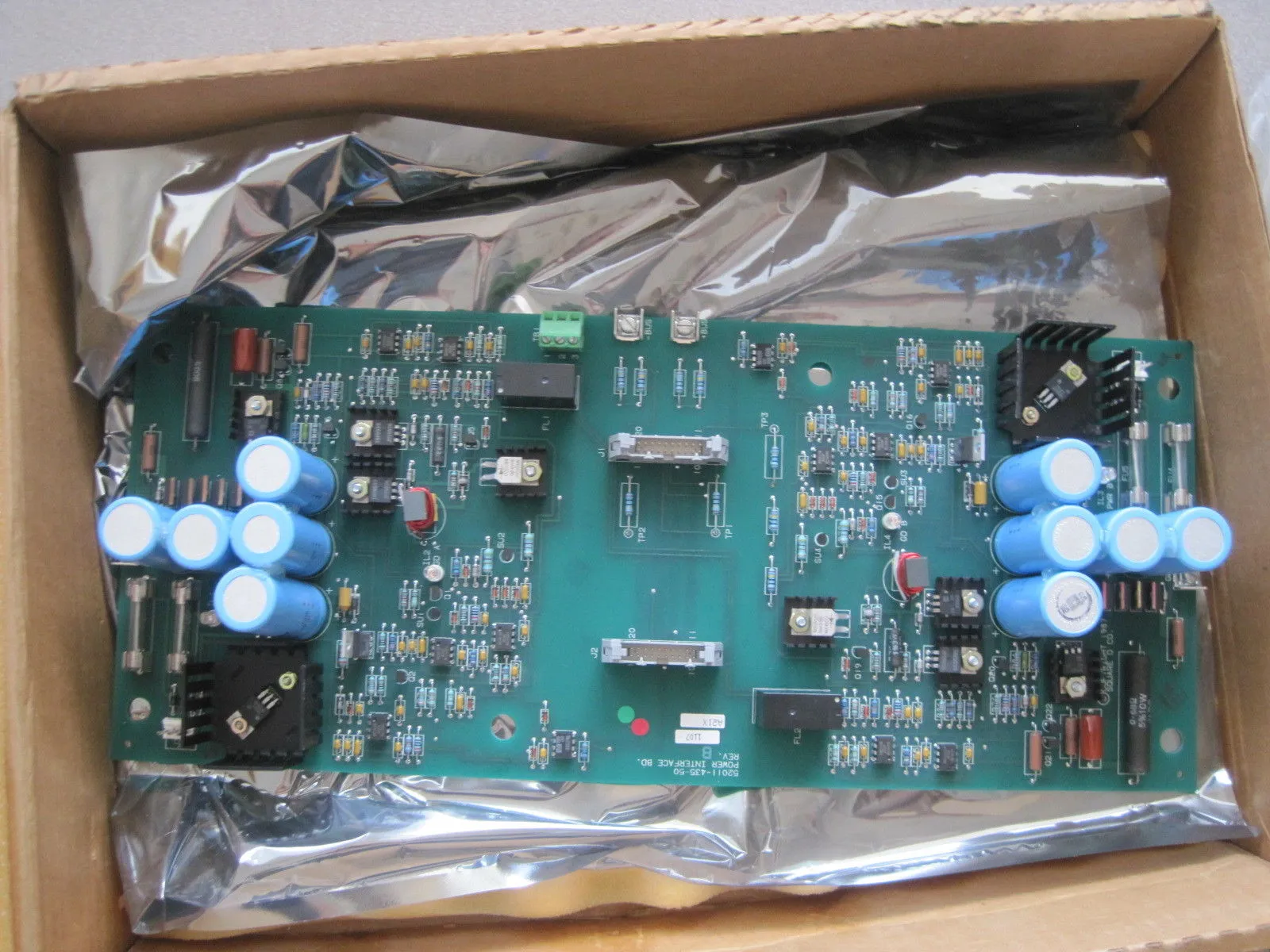 NEW SQUARE D 52011-435-50 BOARD