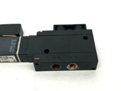 USED BÜRKERT SOLENOID VALVE 110-120VDC PMAX100PSI