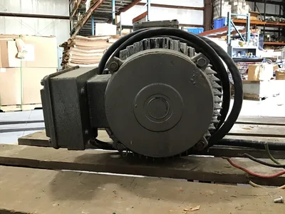 SEW GEAR MOTOR SA77TDT100M6-KS