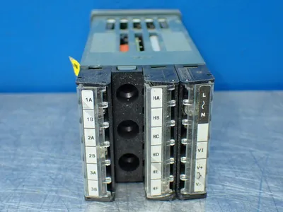 Used EUROTHERM 2216E/AL/VH/R1/R1/RF/2YM/ENG/XXXXX/EU0523 Temperature Controls Ohio US | HGR 24 #802924