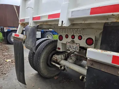 USED 1985 RELIANCE 28FT