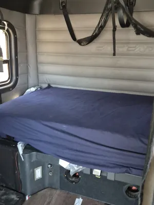 Used 2019 FREIGHTLINER CASCADIA Miscellaneous Trucks/Trailers California US | Revelation Machinery #1277596