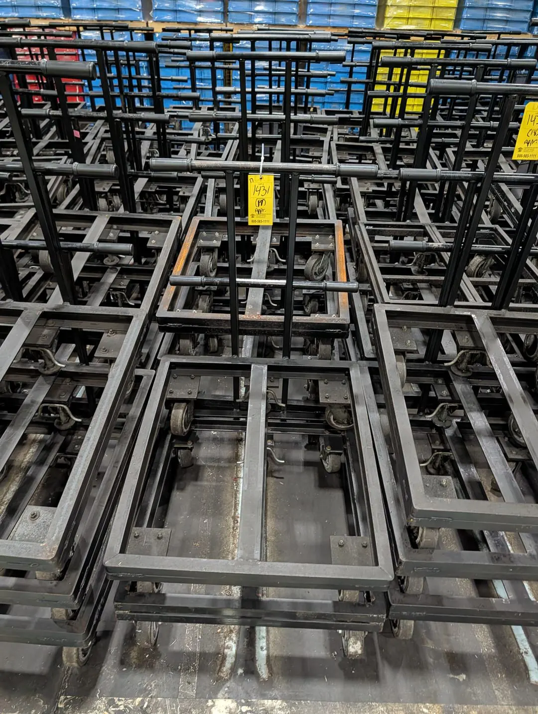 (17) Rolling Material Carts