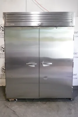 NEW TURBO-AIR TWO SECTION ROLL-THRU HEATING CABINET MODEL PRO-50H-RT (SCRATCH AND DENT)