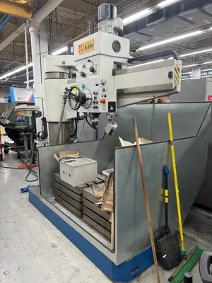 USED 2014 KNUTH R60V