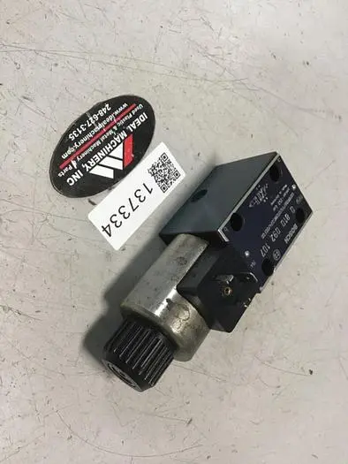 USED BOSCH 0 810 092 107