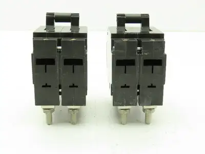 Eaton AM2R-D3-LC-07-D-A Circuit Breaker 1-2 Pole 30A 80/250V  Lot of 2