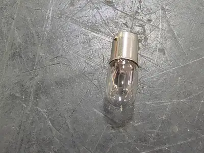 NEW STANDARD 2.6T3.25/CL/130V/3M/BA9S/STD