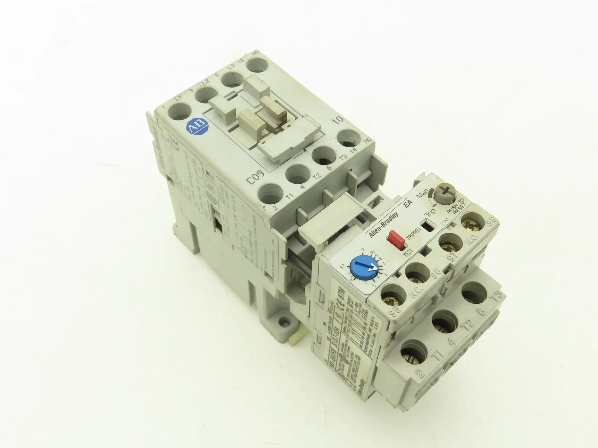 Allen Bradley 193-EA1FB Motor Starter Contactor Overload Relay 3.7-12A 120V Coil