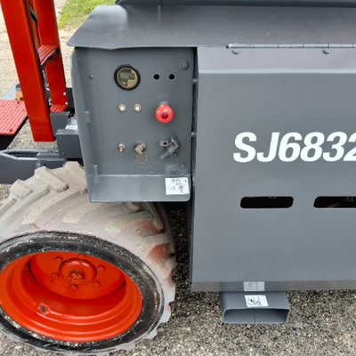 Used 2016 Skyjack SJ6832 RTE Scissor Lifters Wisconsin US | Stack Equipment #1271245
