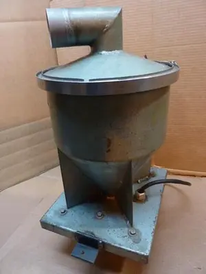 USED METAL FABRICATOR 50134-1