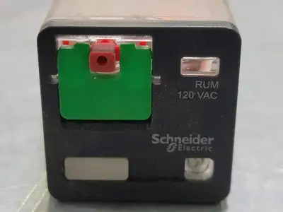 NEW SCHNEIDER ELECTRIC RUMC22F7