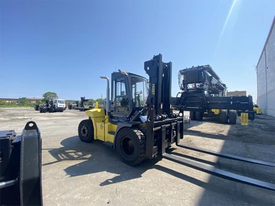 New | in-Stock 2023 HOIST PV300 Internal Combustion Forklifts: Pneumatic Tire Illinois US | Forklift Exchange #1274847