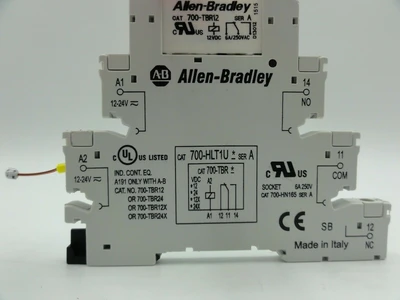 USED ALLEN BRADLEY 700-HLT1U / 700-TBR12