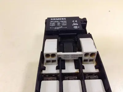 USED SIEMENS 3RT1026-3A
