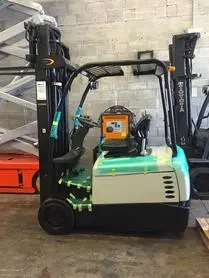 USED CROWN SP 4000 3000 LBS