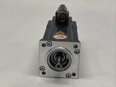 AM8121-0FG1-0000 | Beckhoff  Servo Motor 3000RPM 48VDC 0.16kW - Used