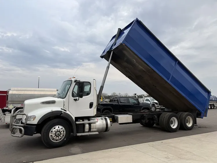 Used 2019 FREIGHTLINER DUMPING GRAIN BODY Dump trucks Minnesota US | Carco Truck & Equipment #1514136
