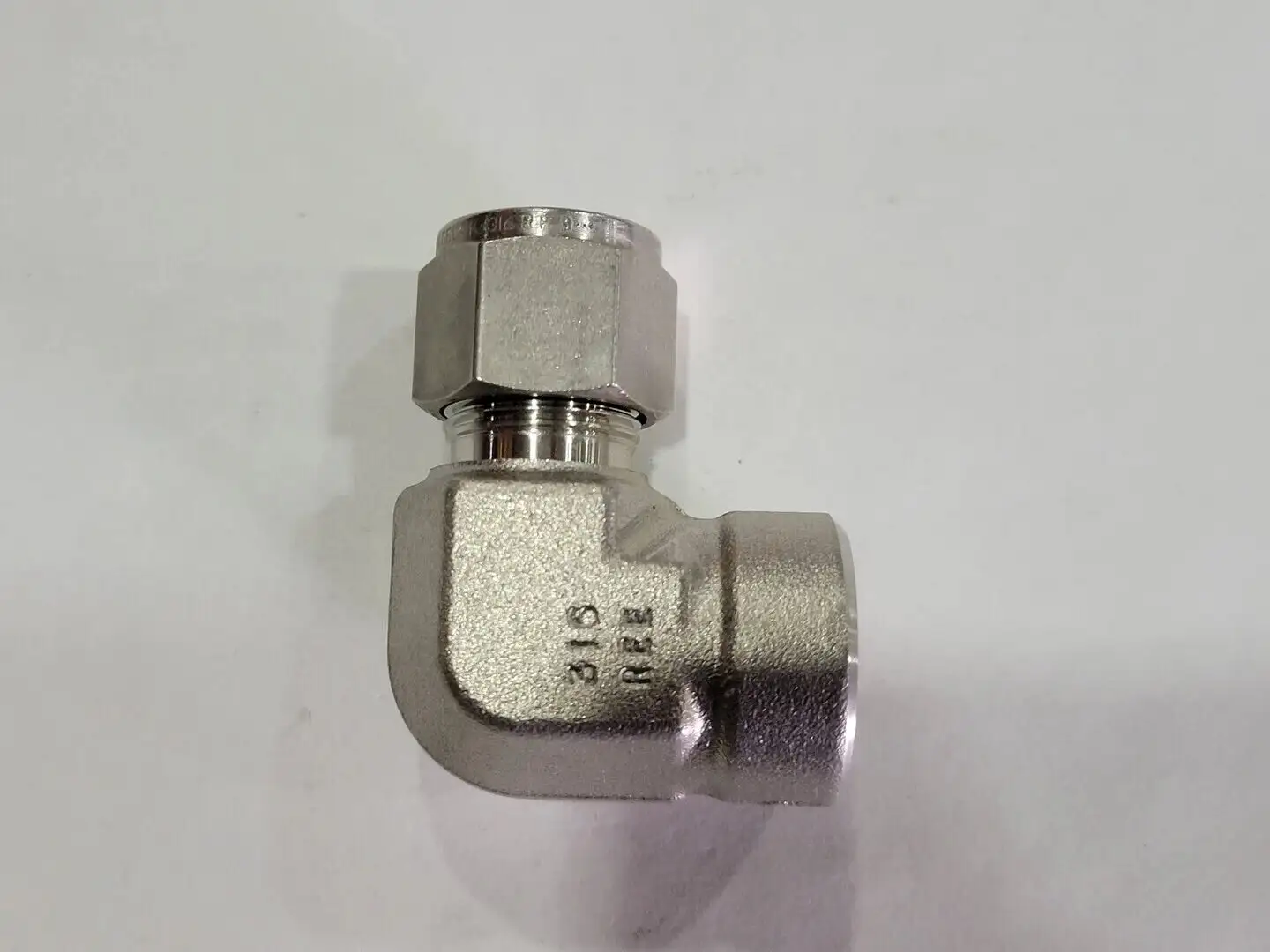 USED SWAGELOK 316-REE
