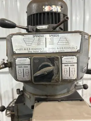 Lance Verti-Mill Vertical Milling Machine