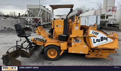 Used 2006 LEEBOY 1200U Asphalt Pavers Kentucky US | Proxy Equipment #1388914