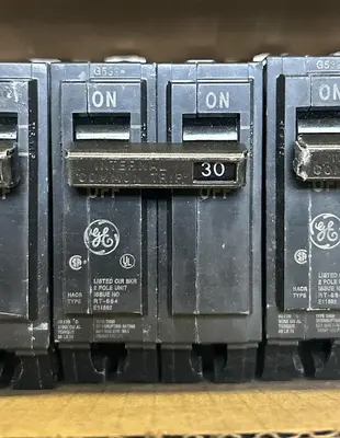 Used GE THQB2130 Miscellaneous Equipment (Electrical & Power) | Surplus Asset Holdings #1199281