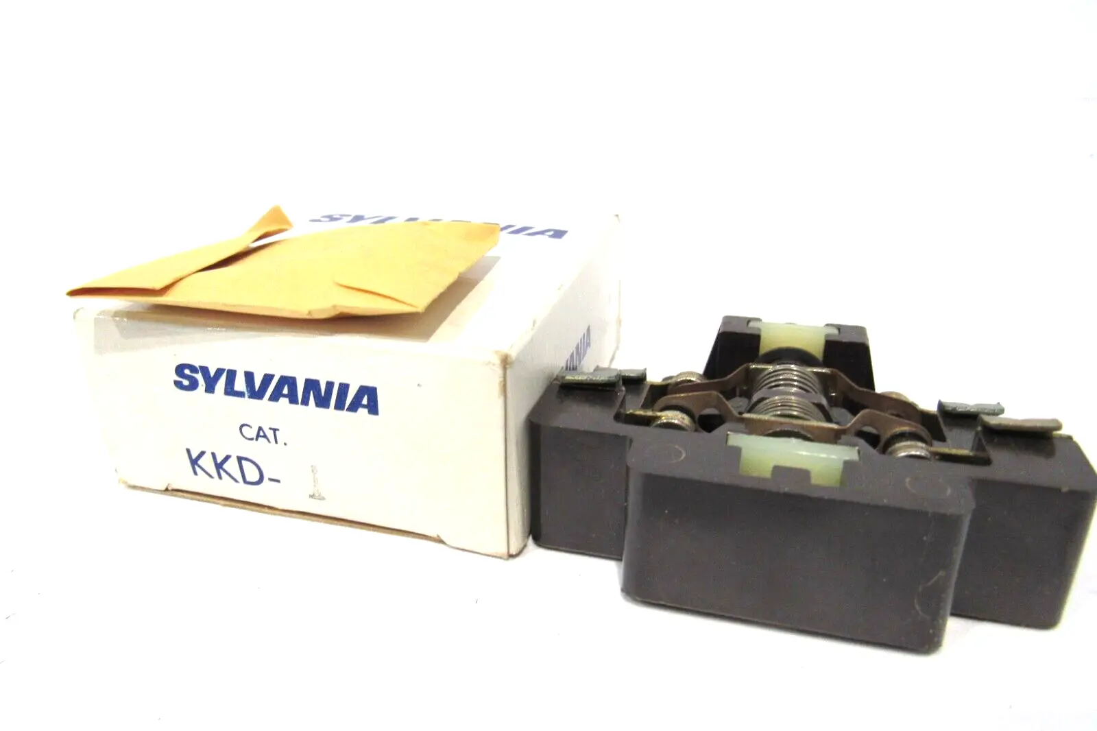 NEW SYLVANIA KKD-1 CONTACT BLOCK KKD1