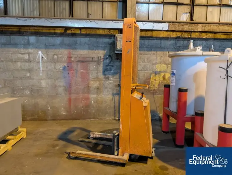Used _UNKNOWN_ Presto Lift Drum Dumpers & Lifts Ohio US | Federal Equipment Company #129740