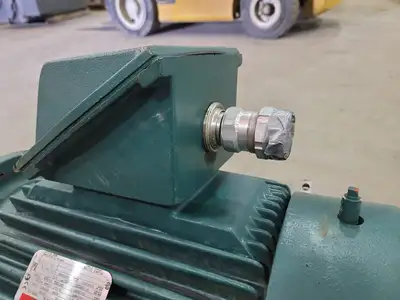 30 hp, 460 volts, 3540 rpm, 286LPH Electric Motor