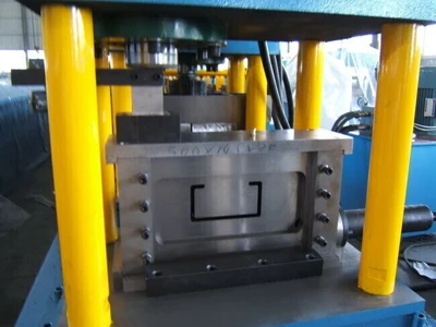 Double C Purlin Roll Forming Machine in China