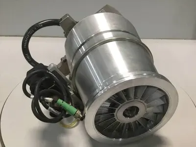 USED LEYBOLD TW250 S