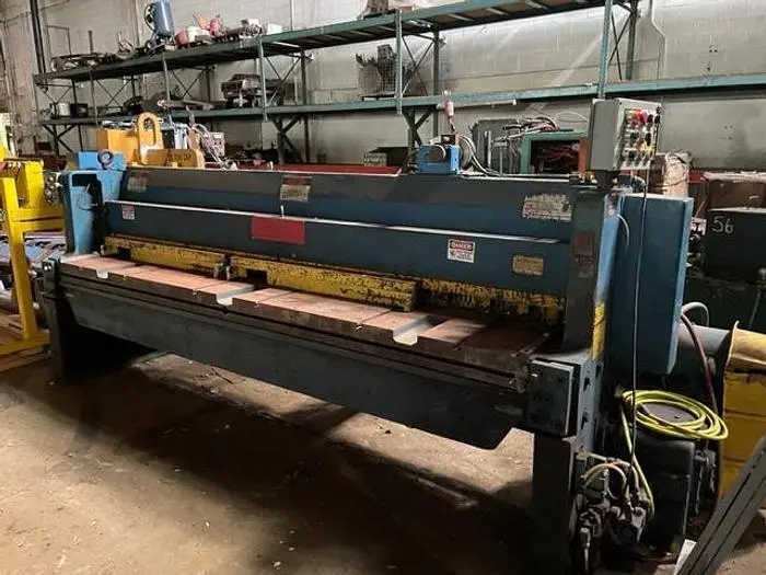 10' x 3/16" Wysong Mechanical Sq. Shear w/ Conveyor
